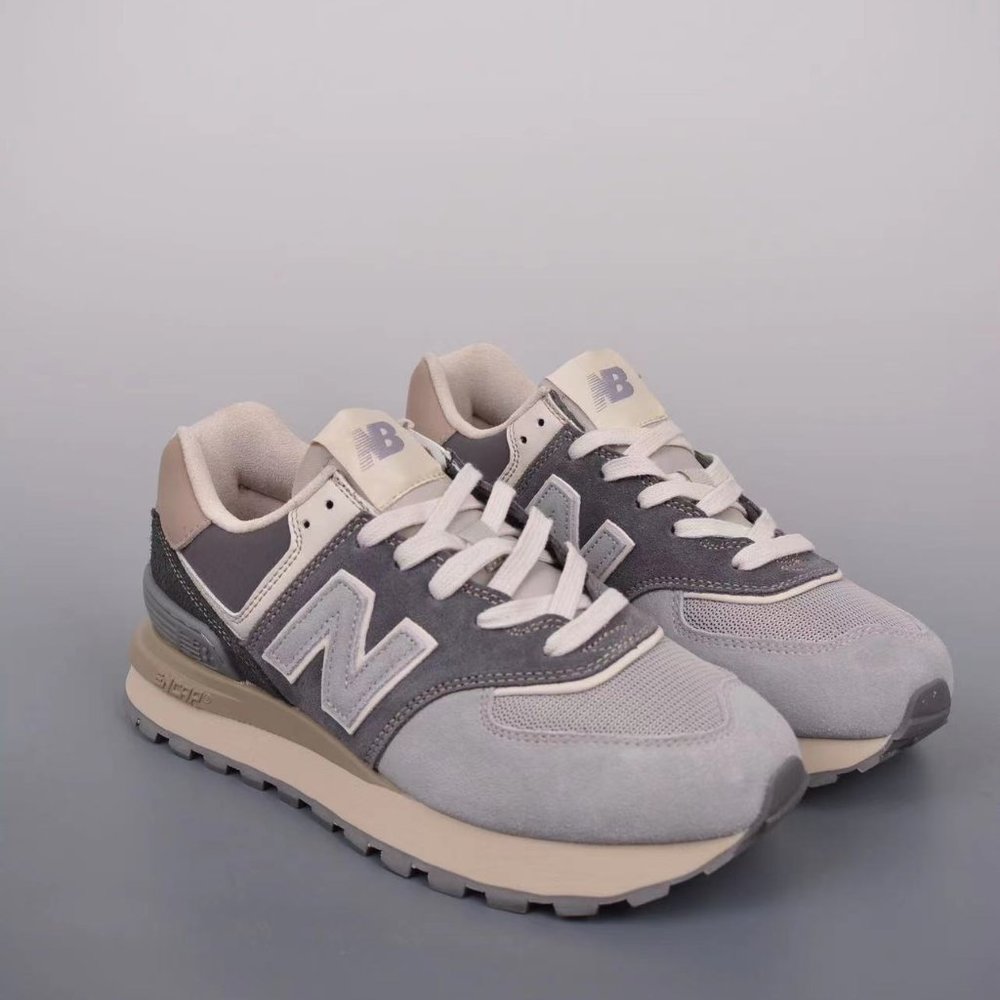 NB new Balance sneakers